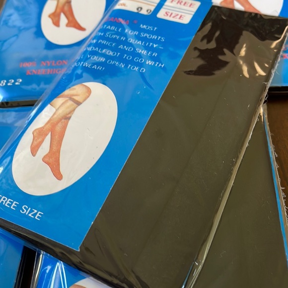 Vintage Seanna Set of 5 Knee High black stretch nylon socks New in packages - Picture 6 of 8